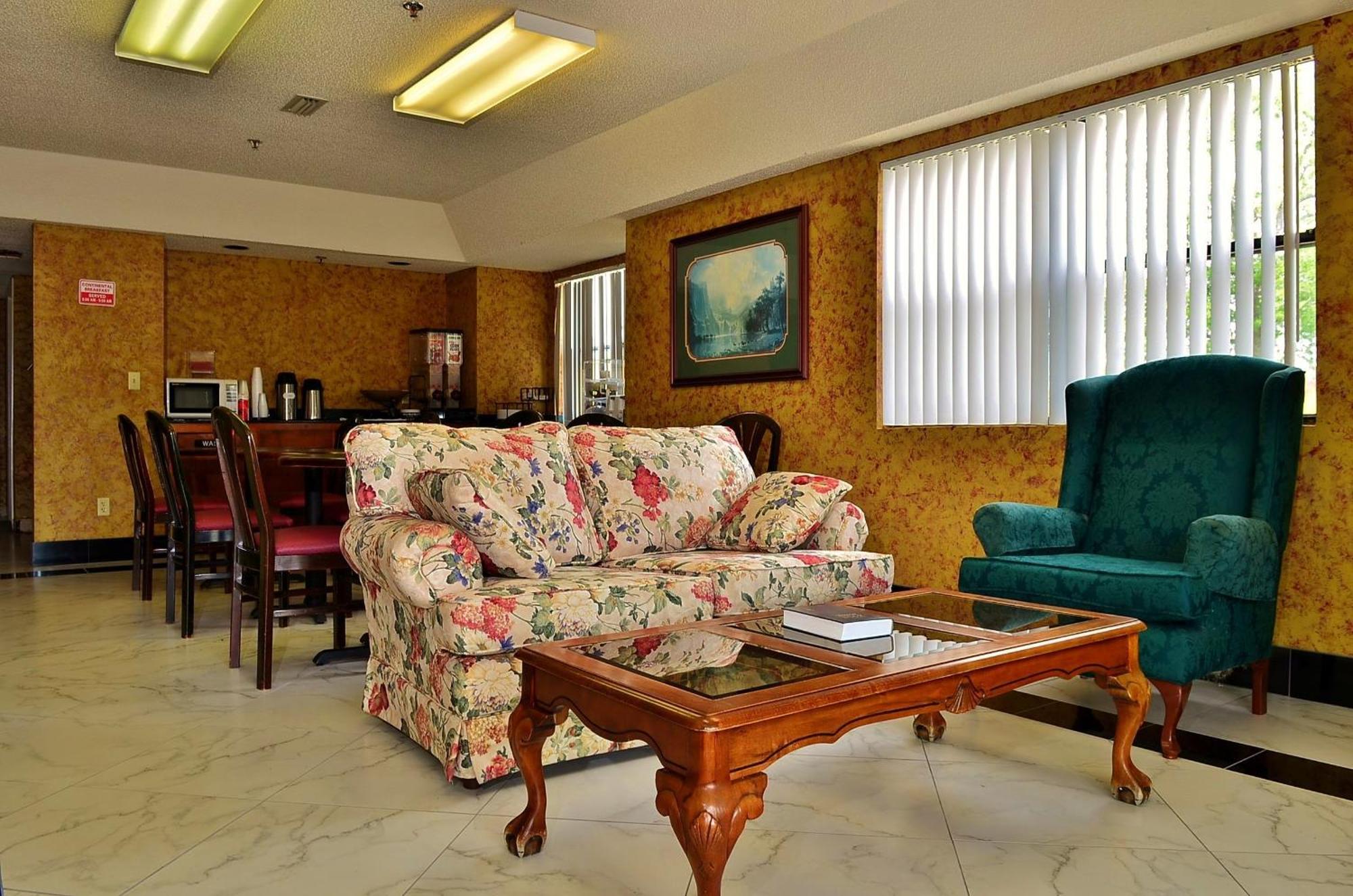 Executive Inn Opp Екстер'єр фото