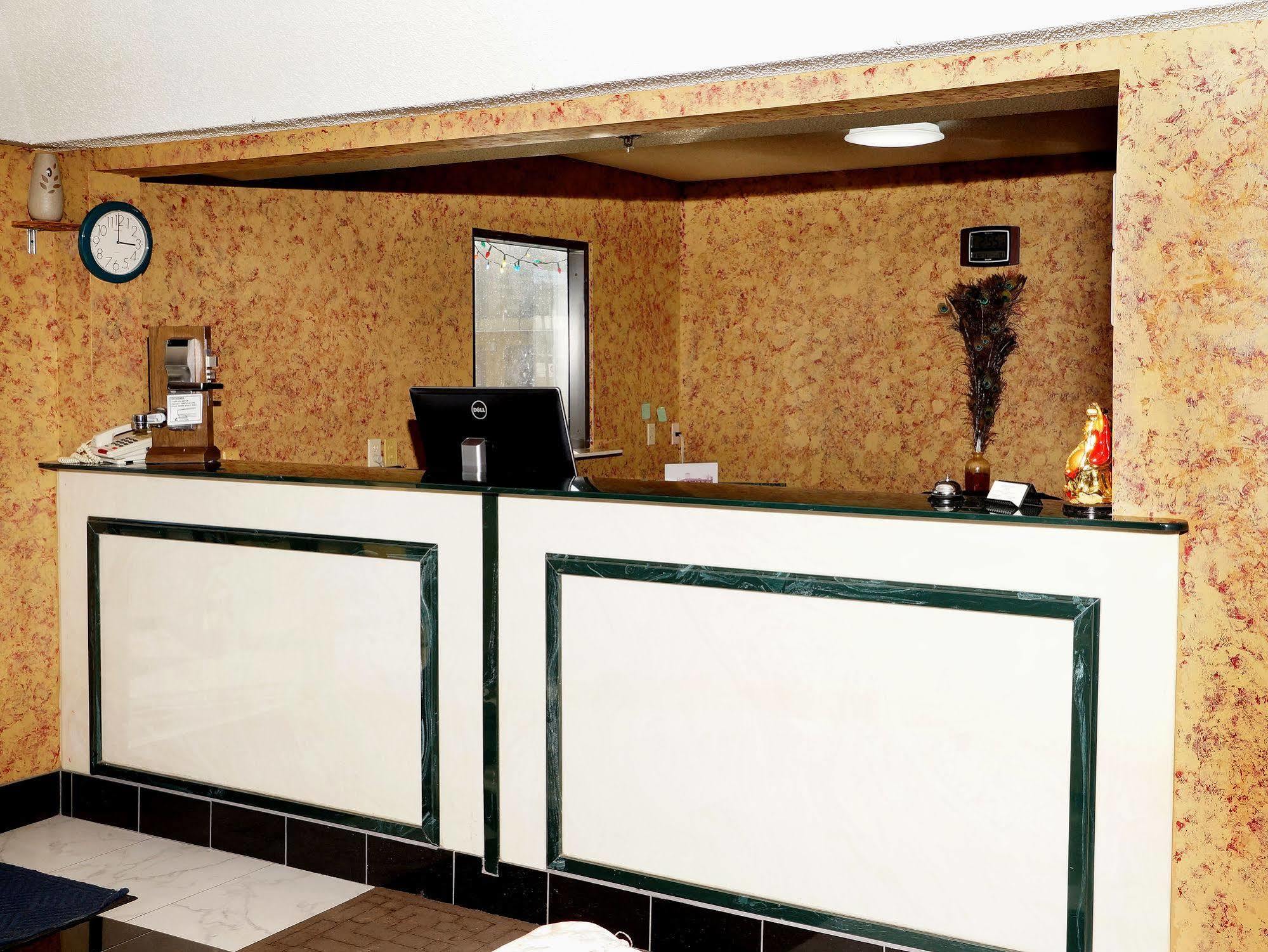 Executive Inn Opp Екстер'єр фото