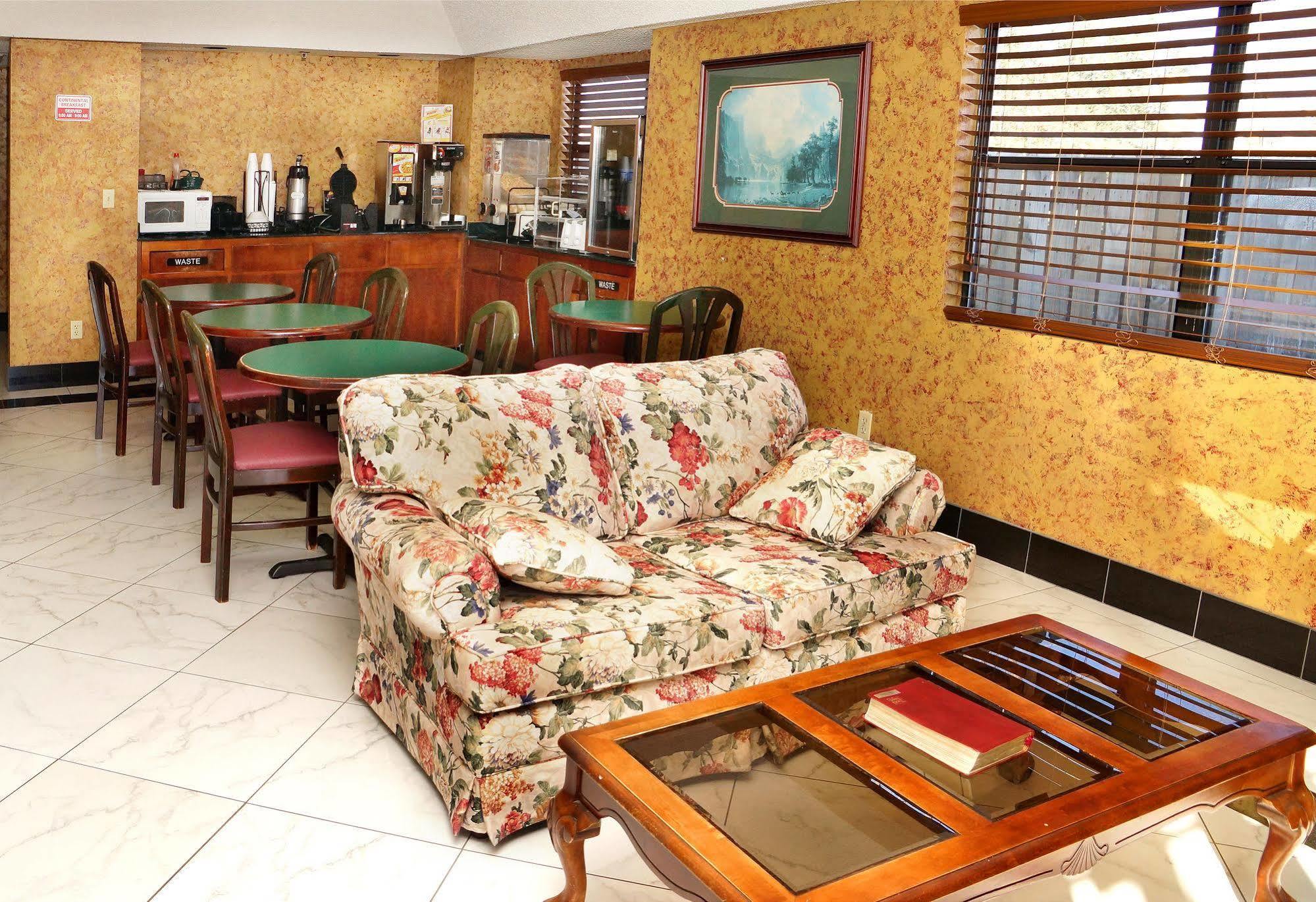 Executive Inn Opp Екстер'єр фото