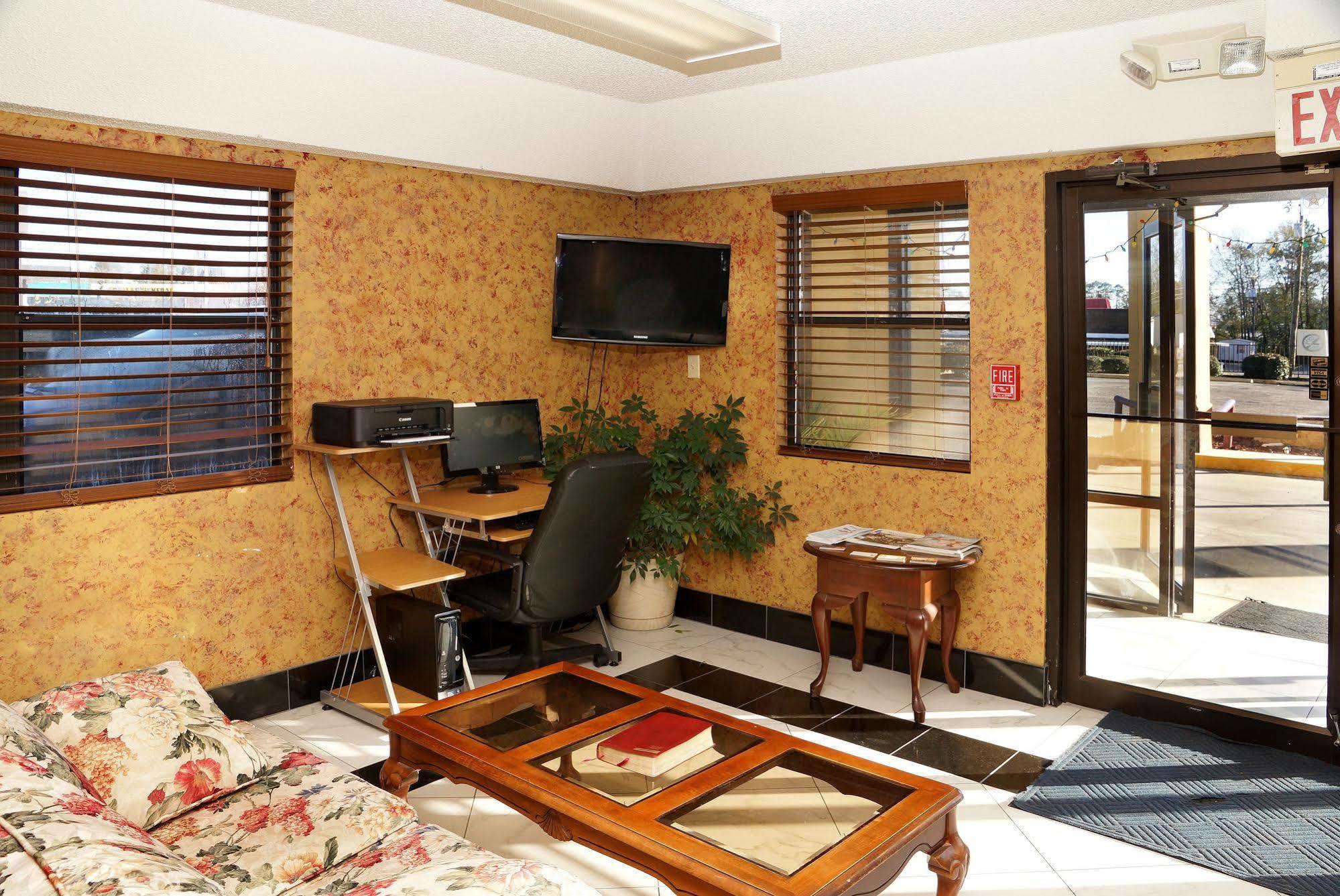 Executive Inn Opp Екстер'єр фото